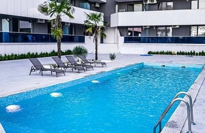 Alquiler de un cómodo estudio, 40 m², Sunrise Residence, Mamaia, Constanza, Rumanía